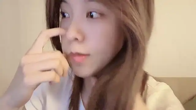 Snapshot of Meng_777 chatting on 04/01/26, 01:41 Meng 777 online show from 04/01/26, 01:41