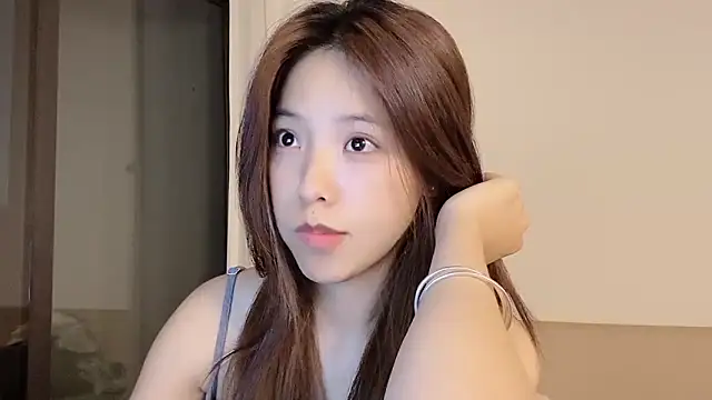 Snapshot of Meng_777 chatting on 04/04/26, 12:13 Meng 777 online show from 04/04/26, 12:13