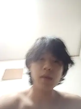 Snapshot of aa135777 chatting on 03/01/26, 02:41 aa135777 online show from 03/01/26, 02:41