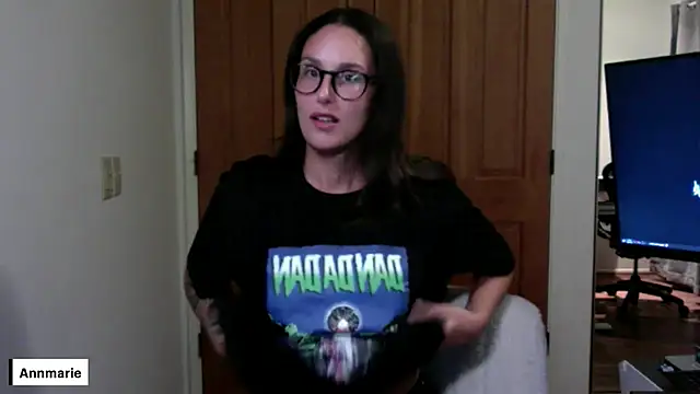 annmarieferrara online show from 10/01/25, 02:28