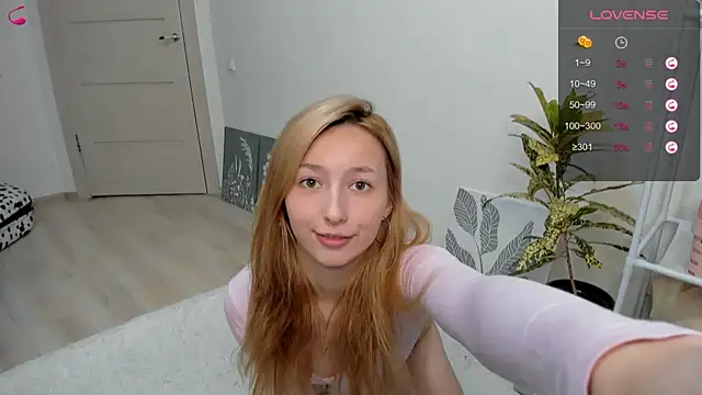 SandyCramerrr online show from 10/13/25, 11:54