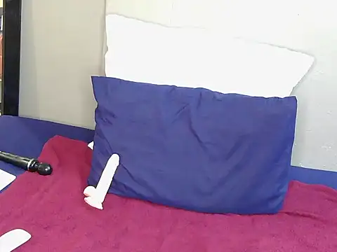 Serafynn online show from 09/26/25, 11:31