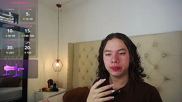 Snapshot of bycandy_ chatting on 10/24/25, 12:12 bycandy online show from 10/24/25, 12:12