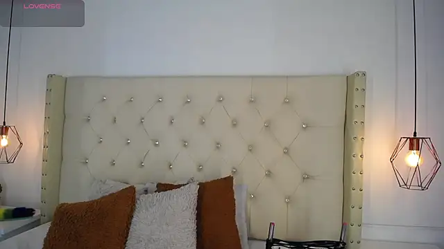 bycandy  online show from 12/19/25, 12:45