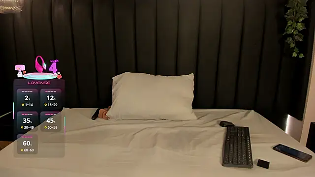 Cristina joy online show from 01/17/26, 12:21