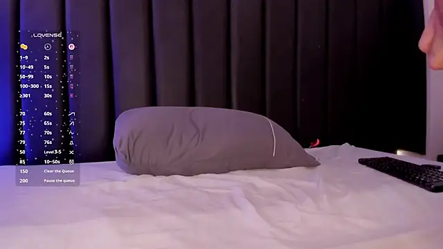 Cristina joy online show from 02/27/26, 12:27