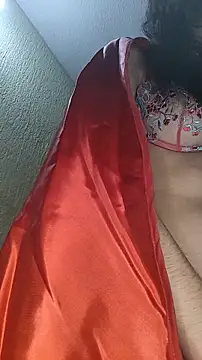 Emily-hottson online show from 11/02/25, 04:59