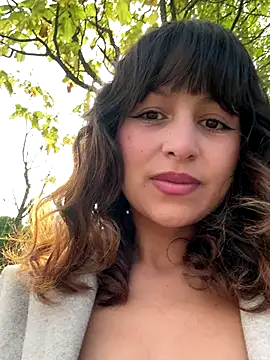 MaiaRouge online show from 10/24/25, 08:11