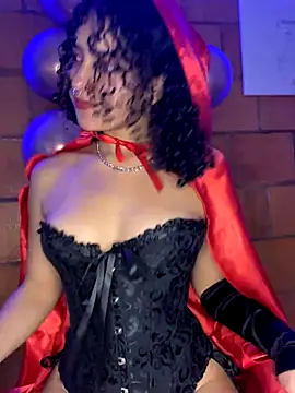 K Licious online show from 10/31/25, 08:21