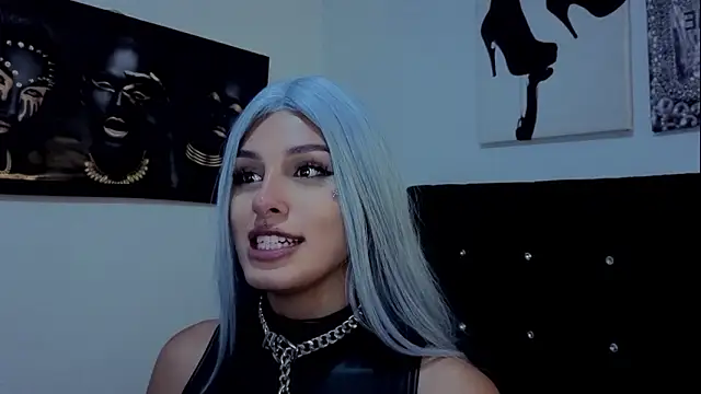 Snapshot of Angel-dragun chatting on 03/17/26, 03:11 Angel-dragun online show from 03/17/26, 03:11