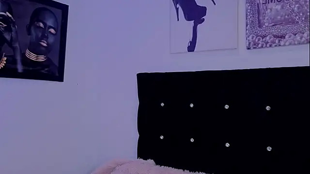 Snapshot of Angel-dragun chatting on 03/18/26, 03:09 Angel-dragun online show from 03/18/26, 03:09