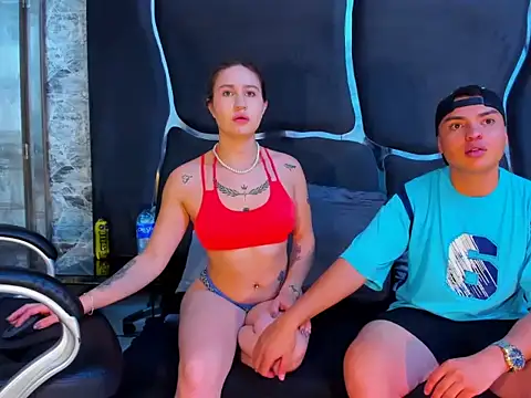 Snapshot of DuoAndLovee chatting on 09/18/25, 08:44 DuoAndLovee online show from 09/18/25, 08:44