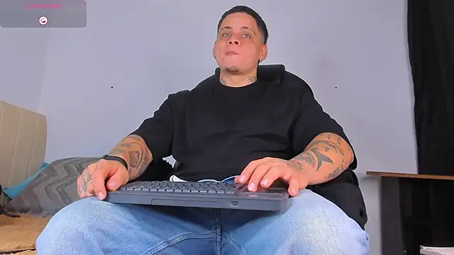 denis munera online show from 10/09/25, 09:29