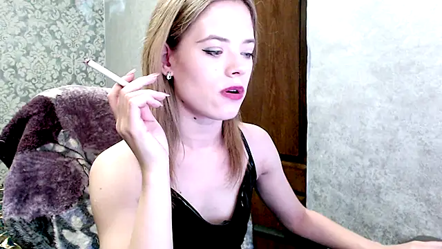 Kate  Loves online show from 10/07/25, 05:43