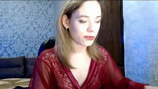 Snapshot of Kate__Loves chatting on 03/08/26, 07:28 Kate Loves online show from 03/08/26, 07:28