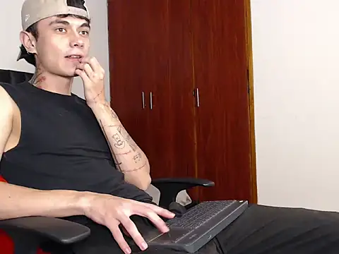 jaico santos online show from 10/21/25, 11:05