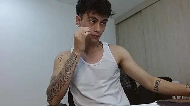 Snapshot of jaico_santos chatting on 04/09/26, 11:21 jaico santos online show from 04/09/26, 11:21