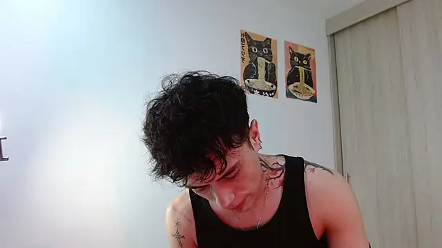 Snapshot of jaico_santos chatting on 07/14/26, 11:21 jaico santos online show from 07/14/26, 11:21