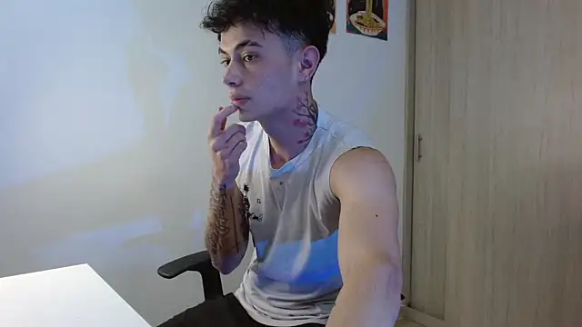 Snapshot of jaico_santos chatting on 07/24/26, 11:14 jaico santos online show from 07/24/26, 11:14