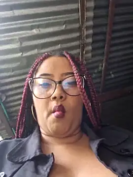 Ebony-Goddess19 online show from 10/29/25, 05:14