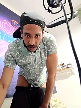 Mikaaa97 online show from 03/11/26, 12:05