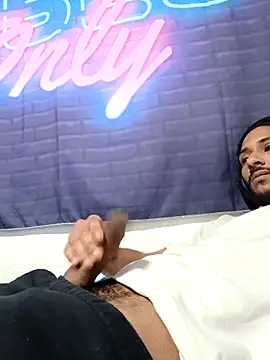 Mikaaa97 online show from 03/25/26, 09:10