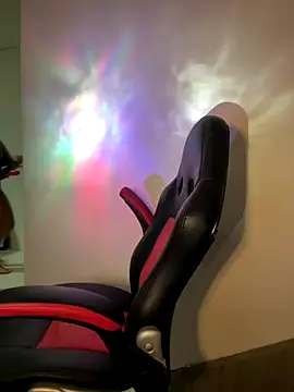 Isa klein online show from 10/03/25, 03:14