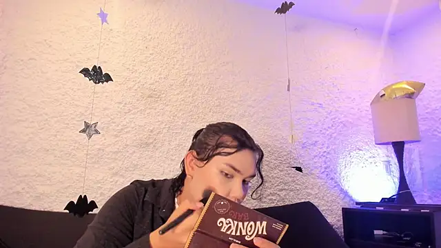 BlaerShadow  online show from 10/21/25, 08:09
