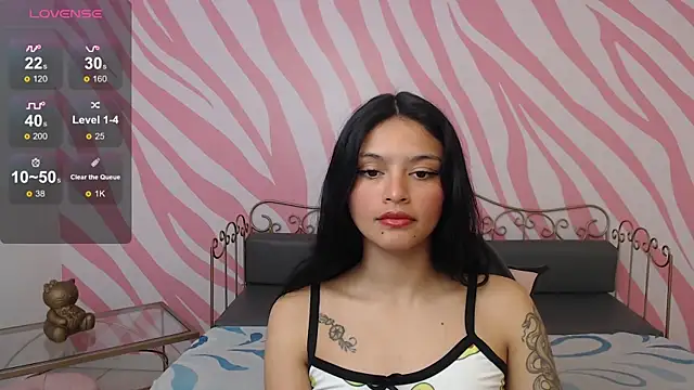 maddie  cute online show from 10/08/25, 08:39