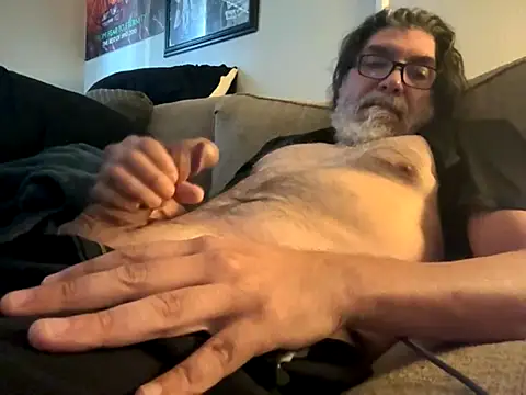 Snapshot of nothingbutagoontime68 chatting on 09/17/25, 08:43 nothingbutagoontime68 online show from 09/17/25, 08:43