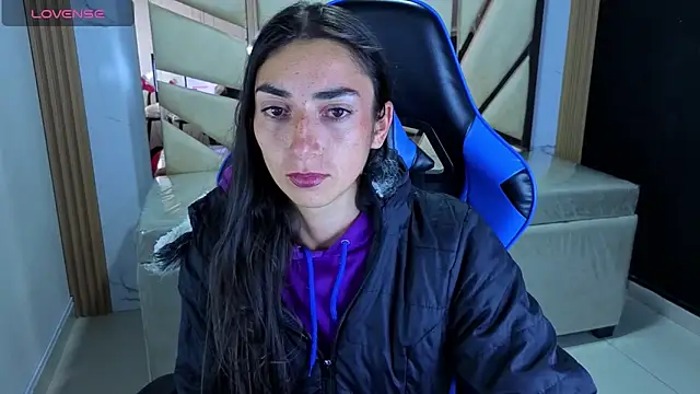 Maily a  online show from 02/21/26, 02:45