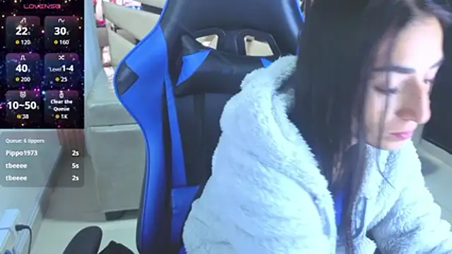 Maily a  online show from 03/11/26, 03:34