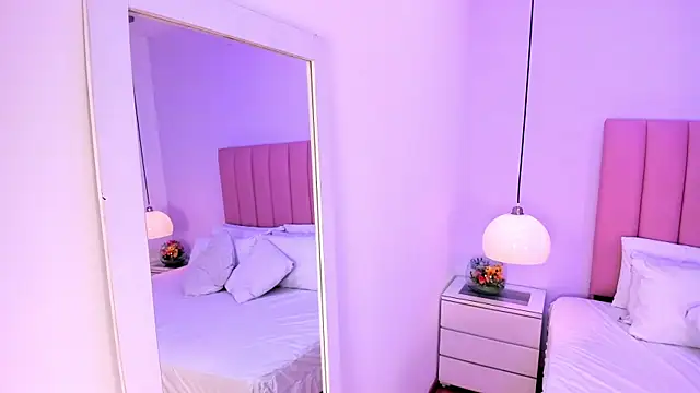 Snapshot of Amy_Ferreira chatting on 10/05/25, 03:16 Amy Ferreira online show from 10/05/25, 03:16