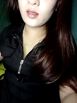 Snapshot of Linksys_nicee chatting on 10/17/25, 02:19 Linksys nicee online show from 10/17/25, 02:19