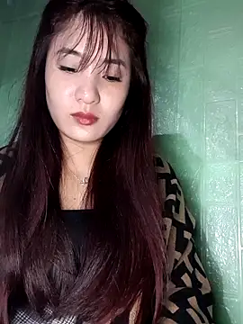 Snapshot of Linksys_nicee chatting on 12/15/25, 03:05 Linksys nicee online show from 12/15/25, 03:05