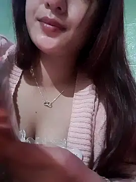 Snapshot of Linksys_nicee chatting on 12/18/25, 05:57 Linksys nicee online show from 12/18/25, 05:57