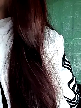 Linksys nicee online show from 02/04/26, 03:12