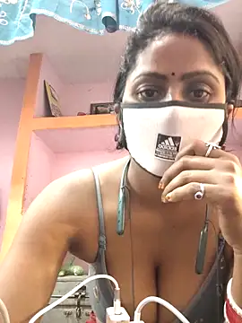 Jasmine Januja online show from 11/06/25, 02:12