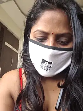 Jasmine Januja online show from 01/07/26, 04:48