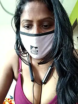 Jasmine Januja online show from 01/09/26, 05:10