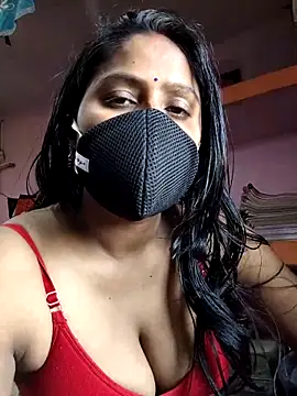 Jasmine Januja online show from 04/07/26, 08:26