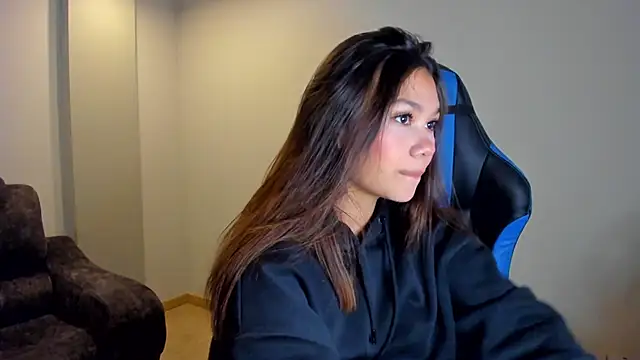 Snapshot of Wendy_Harris0 chatting on 10/18/25, 03:31 Wendy Harris0 online show from 10/18/25, 03:31