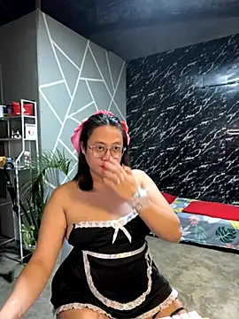 Snapshot of 1aquaticangel69 chatting on 11/24/25, 02:17 1aquaticangel69 online show from 11/24/25, 02:17