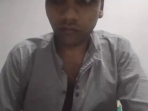Snapshot of rashid-khan786 chatting on 10/22/25, 09:14 rashid-khan786 online show from 10/22/25, 09:14
