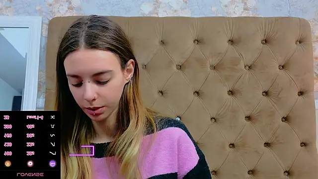 Snapshot of CoraVex chatting on 02/11/26, 02:16 CoraVex online show from 02/11/26, 02:16