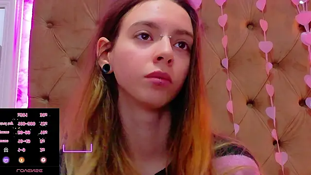 Snapshot of CoraVex chatting on 03/04/26, 05:02 CoraVex online show from 03/04/26, 05:02