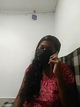 Snapshot of TAMIL_AMMUKUTTYY chatting on 11/09/25, 05:33 TAMIL AMMUKUTTYY online show from 11/09/25, 05:33