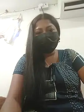 Snapshot of TAMIL_AMMUKUTTYY chatting on 11/24/25, 08:14 TAMIL AMMUKUTTYY online show from 11/24/25, 08:14