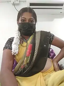 Snapshot of TAMIL_AMMUKUTTYY chatting on 11/27/25, 04:31 TAMIL AMMUKUTTYY online show from 11/27/25, 04:31