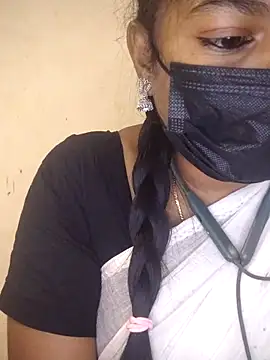 Snapshot of TAMIL_AMMUKUTTYY chatting on 01/31/26, 07:11 TAMIL AMMUKUTTYY online show from 01/31/26, 07:11